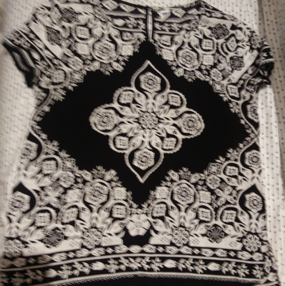 Black/white boho tunic